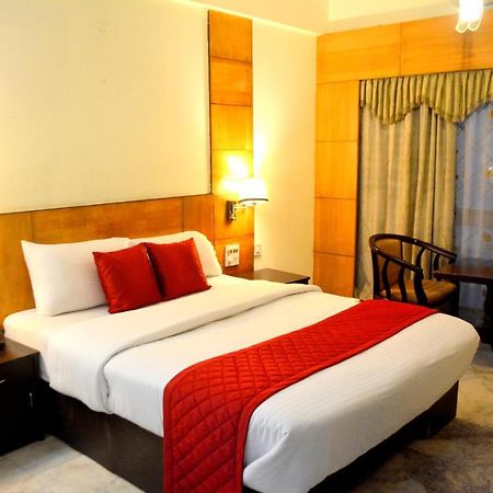 Hotel City Centaur And Convention Center- Vaccinated Staff Bangalore Ngoại thất bức ảnh